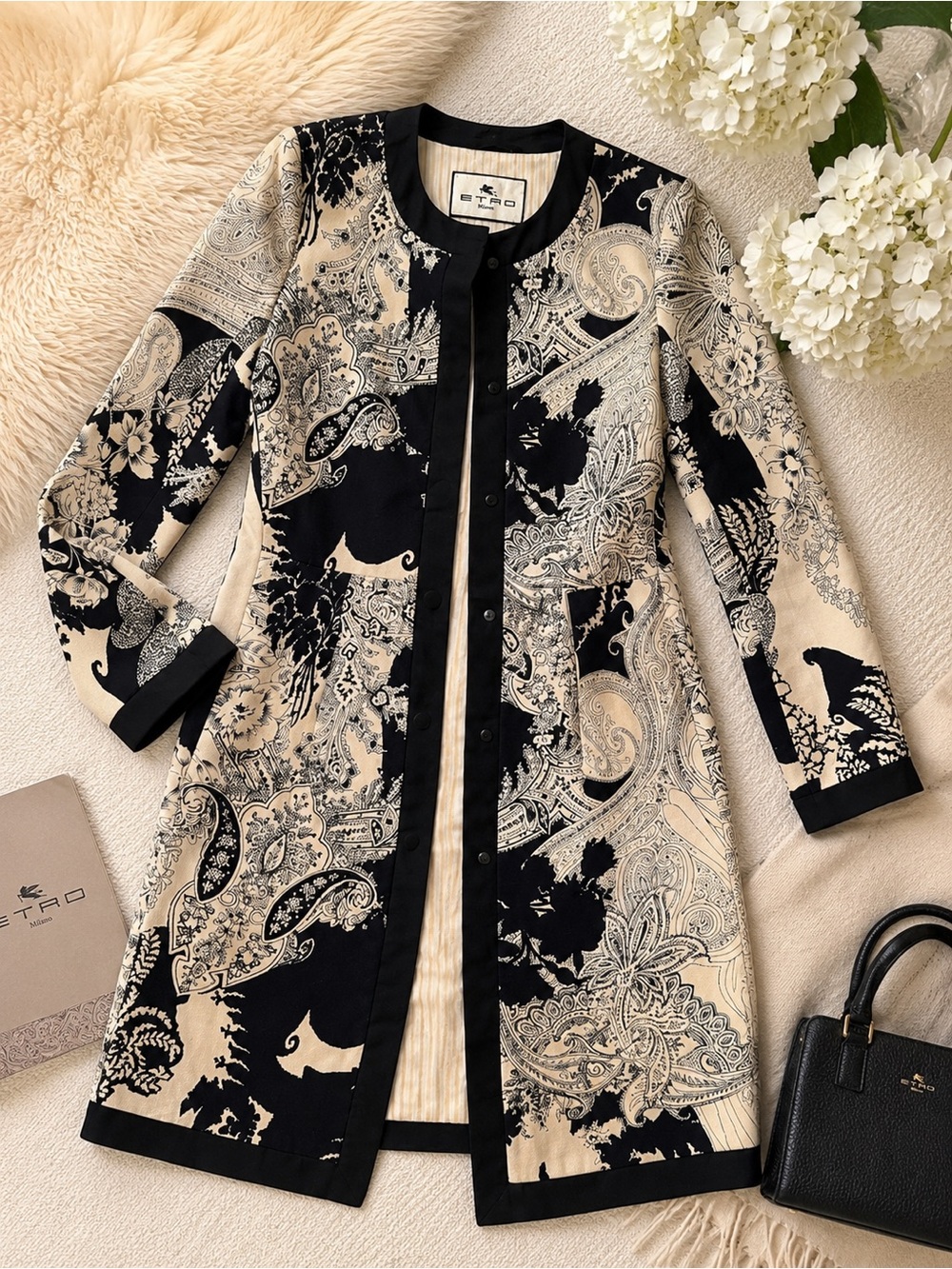 ETRO Milano Archival Paisley Long Coat Jacket
Made in Italy Size US 4 (IT 40)